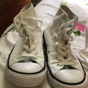 Selling white Converse